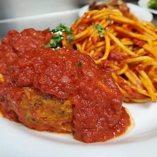 Spaghetti with 2 Meatballs